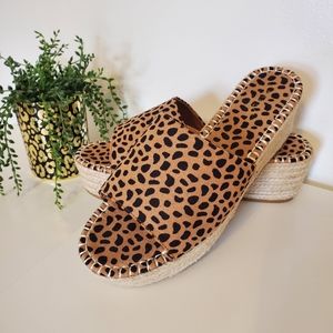 Size 10 Cheetah print wedge sandals